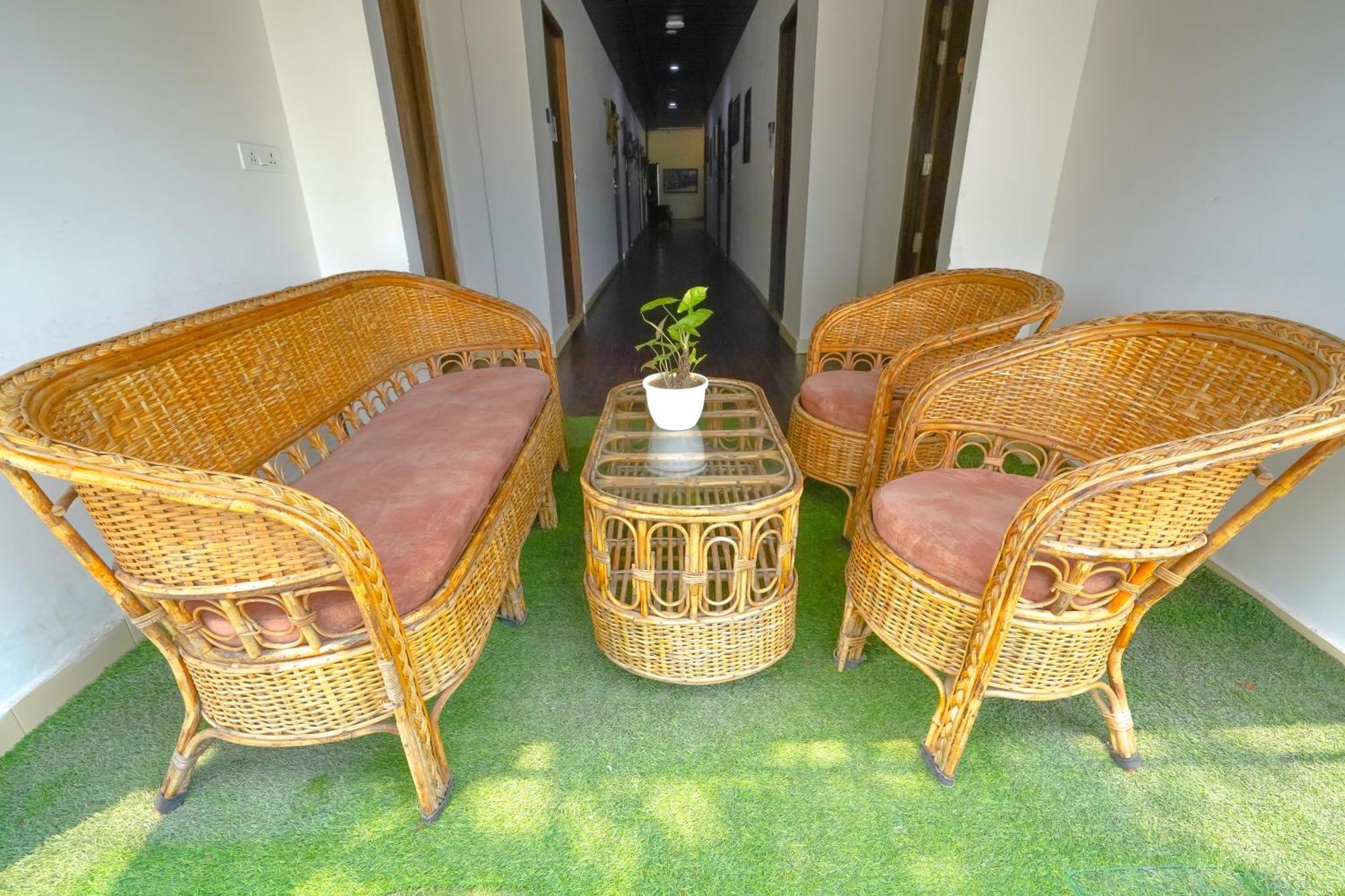 The Naga Rishikesh Hotel ภายนอก รูปภาพ