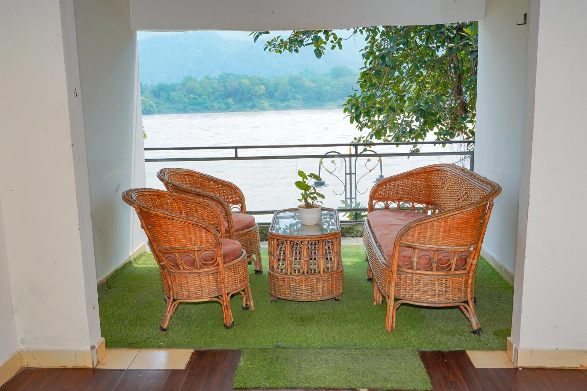 The Naga Rishikesh Hotel ภายนอก รูปภาพ